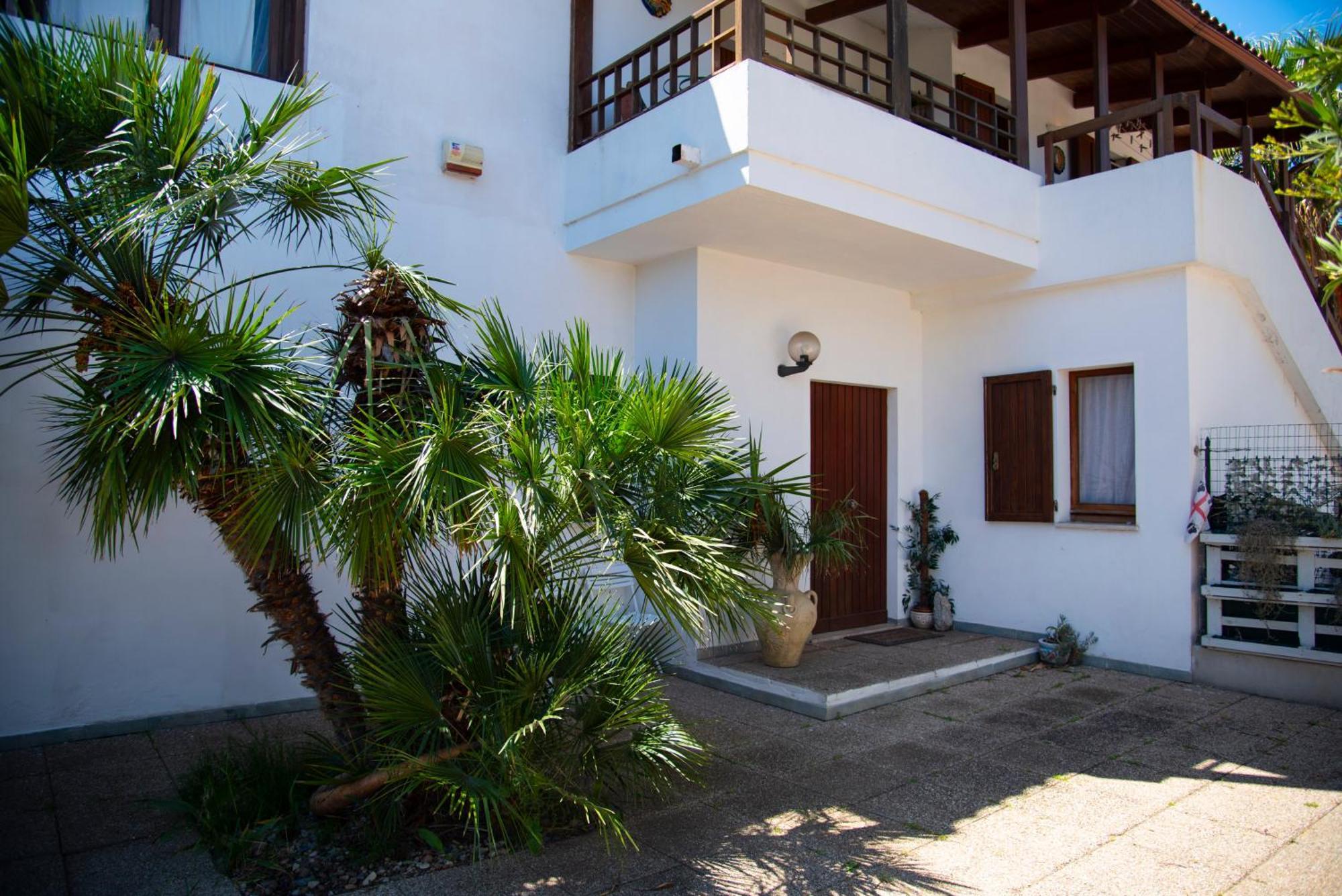 Villa By The Beach Sant'Andrea  외부 사진